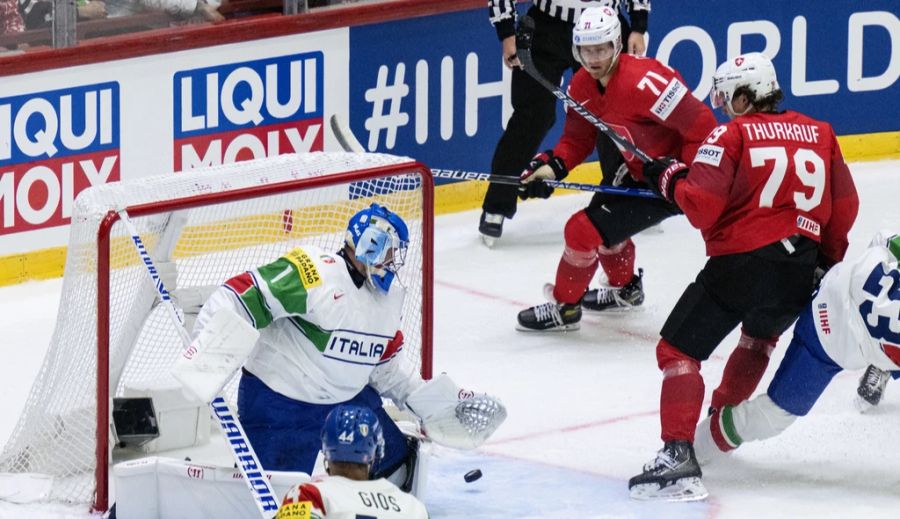 Calvin Thürkauf trifft zum 2:0.