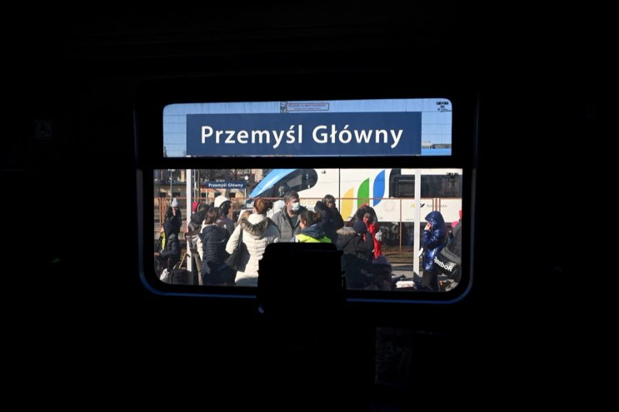 Der polnische Bahnhof Przemyśl ist ein wichtiger Knotenpunkt für Flüchtlinge aus der Ukraine.