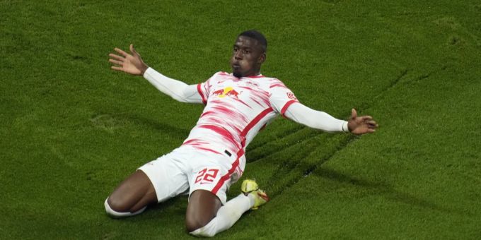 Paris Saint-Germain steht angeblich vor der Verpflichtung von Nordi Mukiele. Paris Saint-Germain