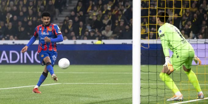 Bei 2:3-Pleite - Dieses Kurios-Eigentor von FCB-Dräger lässt YB jubeln