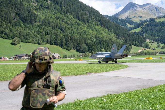 Schweizer Armee