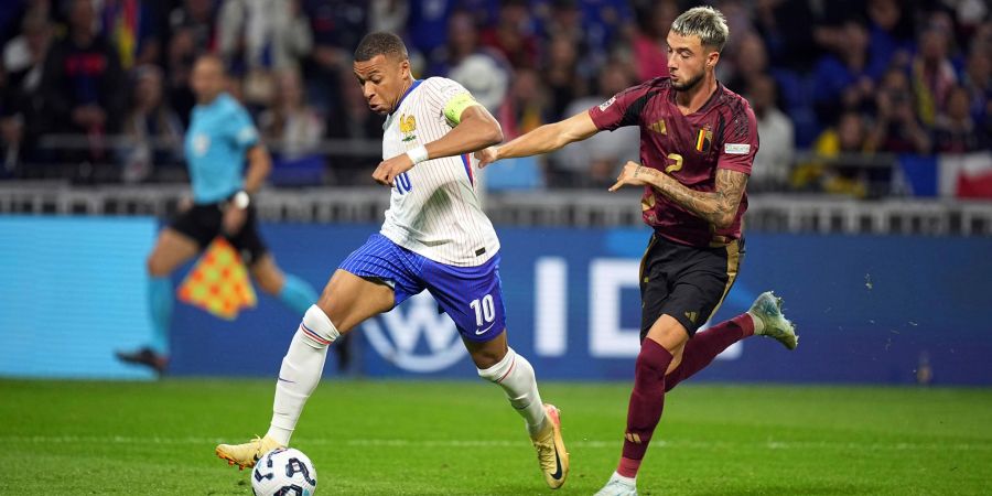 Kylian Mbappé (l.) fehlt Vizeweltmeister Frankreich in der Nations League.