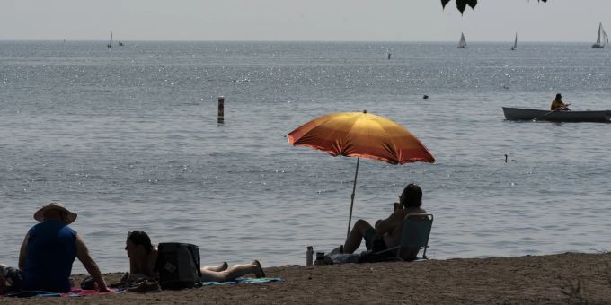 Auch der diesjährige Sommer war von viel Hitze geprägt. Hier im Bild ein Strand in Kanada. Kanada Hitze