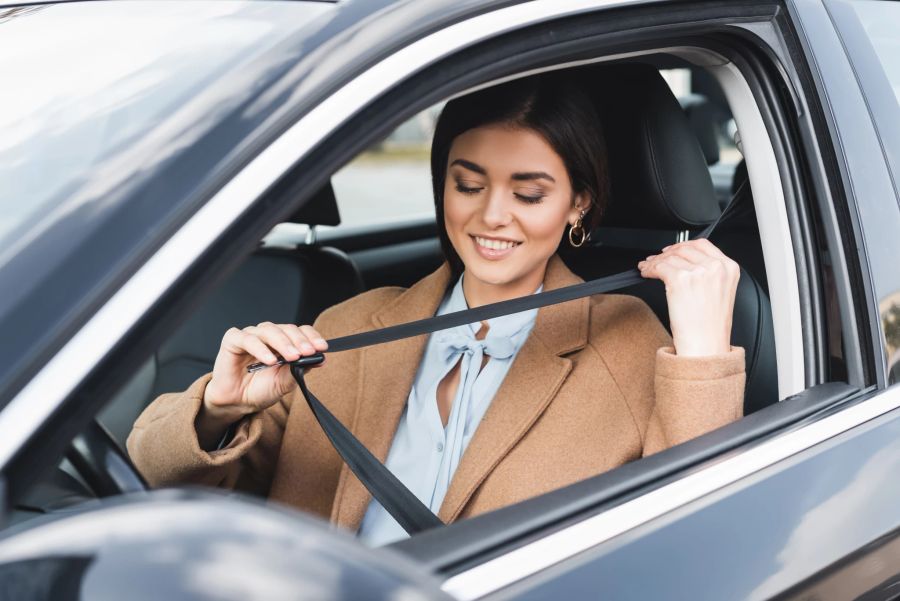 Auto Frau