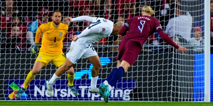 Erling Haaland schnürt gegen Slowenien den Doppelpack und ist neuer norwegischer Rekord-Torschütze. Erling Haaland