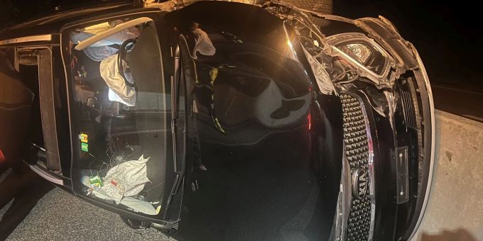 Personenwagenlenker verursacht Unfall unter Alkohol- und Drogeneinfluss. Alkohol- und Droge
