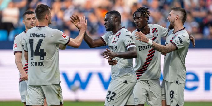 Weiterhin ungeschlagen: Bayer Leverkusen zeigte auch in Bochum einen starken Auftritt und siegte klar. David Inderlied/dpa VfL Bochum Bayer Leverkusen
