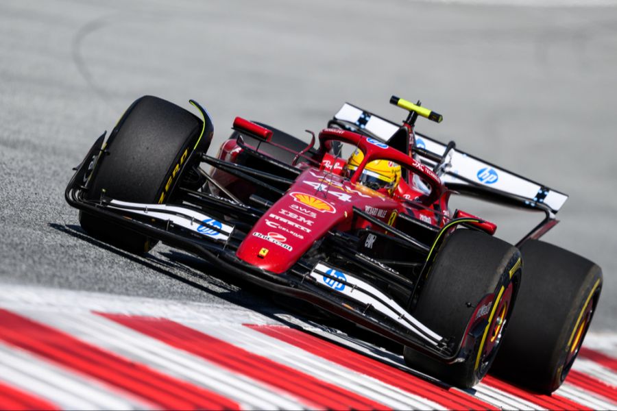 Lewis Hamilton Ferrari