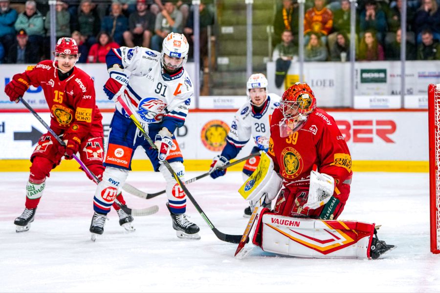 Luca Boltshauser SLAPSHOT