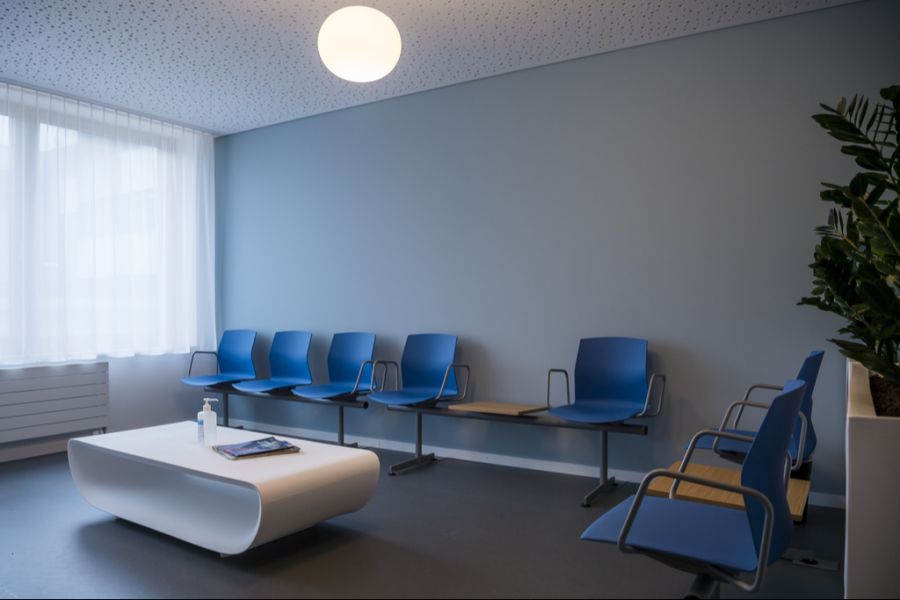 Die Behörden sollen anonyme Schreiben erhalten haben. Laut diesen habe die 40-Jährige gar nie Medizin in Moskau studiert. (Symbolbild)