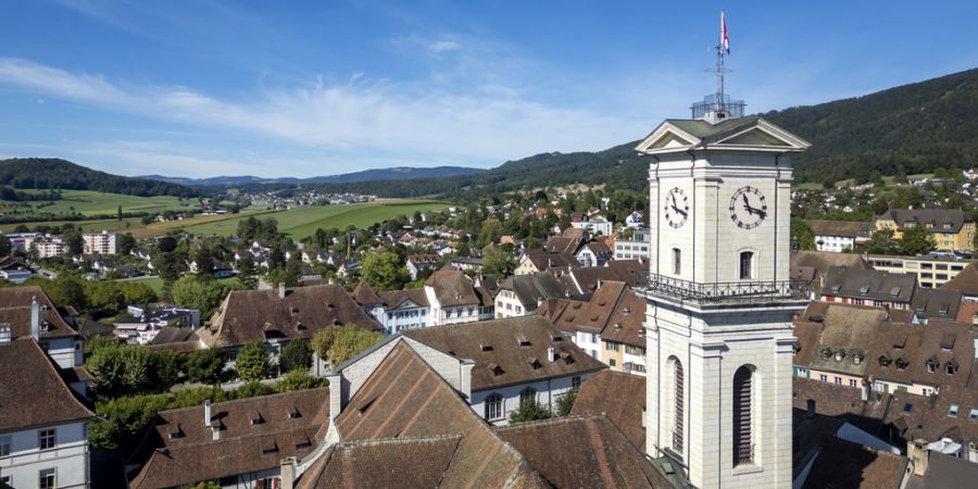 Delsberg Kirchturm Drohnenaufnahme