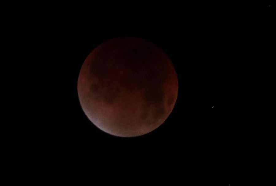 Der Blutmond war auch in Myanmar zu sehen.