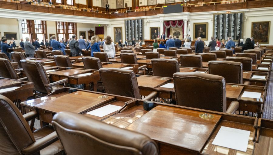 In Texas sind demokratische Abgeordnete geflüchtet. Sie zögern damit die Zeichnung neuer Wahlkreise im republikanisch regierten US-Bundesstaat hinaus.