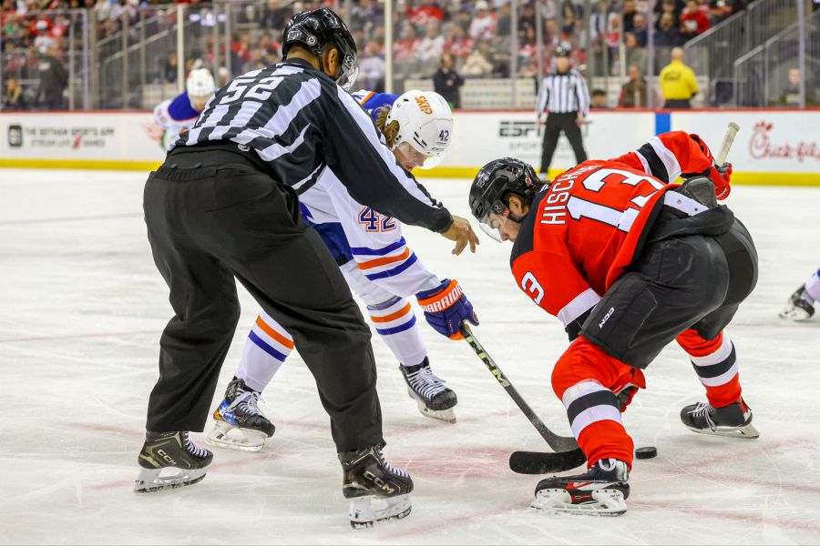 Nico Hischier SLAPSHOT