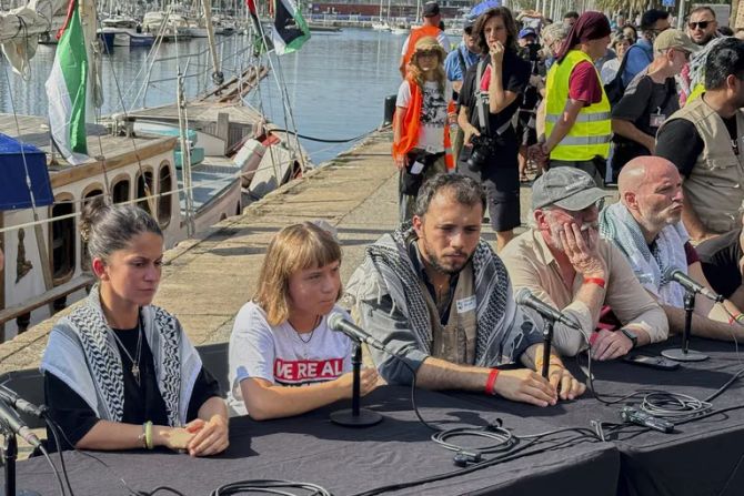 greta thunberg flotte gaza