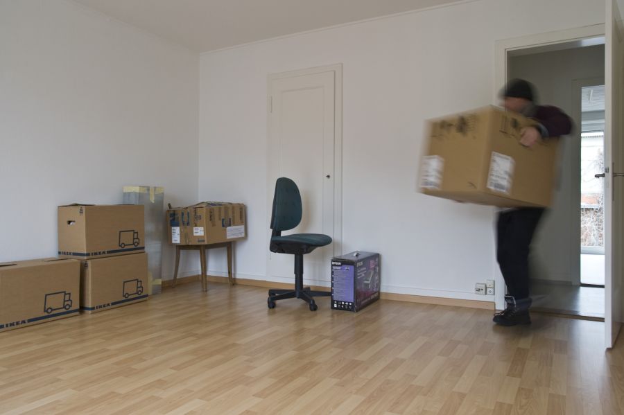 697'000 Personen zogen im Jahr 2024 um.