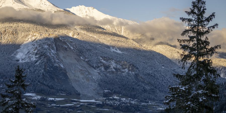 Die Rutschgeschwindigkeit des Bergs in Brienz ist derzeit so tief, wie zuletzt vor 15 Jahren. (Archivbild)