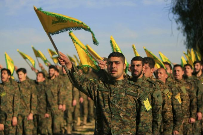 Die Hisbollah im Libanon gibt weiter täglich zahlreiche Geschosse auf Israel ab (Archiv). Hisbollah hamas