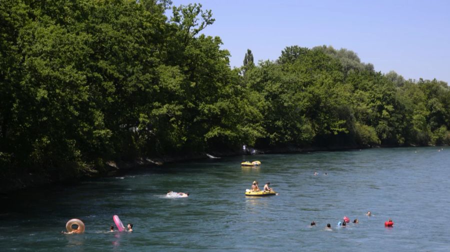 In Bern ist das Aareböötle Kult und gehört im Sommer dazu. Doch auch hier lauern Gefahren.