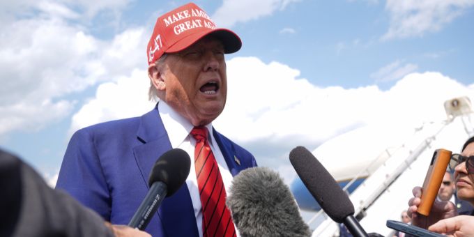 Donald Trump. Nato