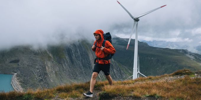 Windturbine am Nufenenpass. Schweizer Technologie soll helfen, die Rotorblätter zu optimieren. Schweizer Technologie