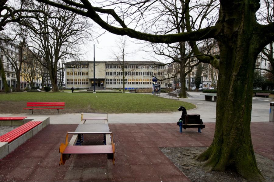 luzern bibliothek