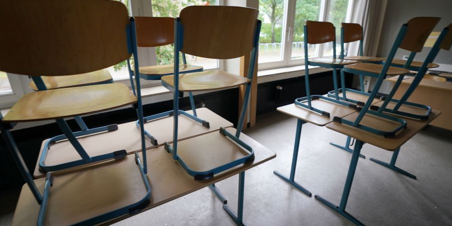 Die Schülerinnen und Schüler in Bayern und Baden-Württemberg starten immer als letzte in die Sommerferien. (Symbolbild)