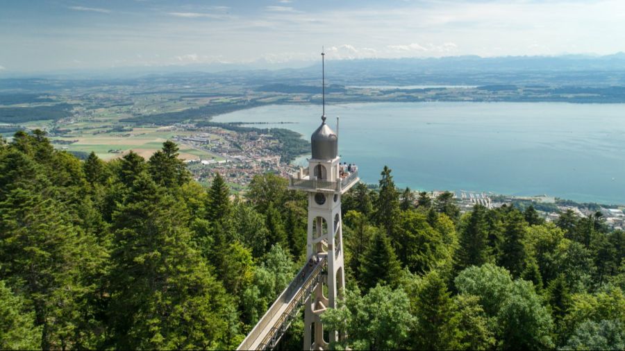 Panorama vom Chaumont – eine der schönsten Aussichtsplattformen der Region Neuenburg.