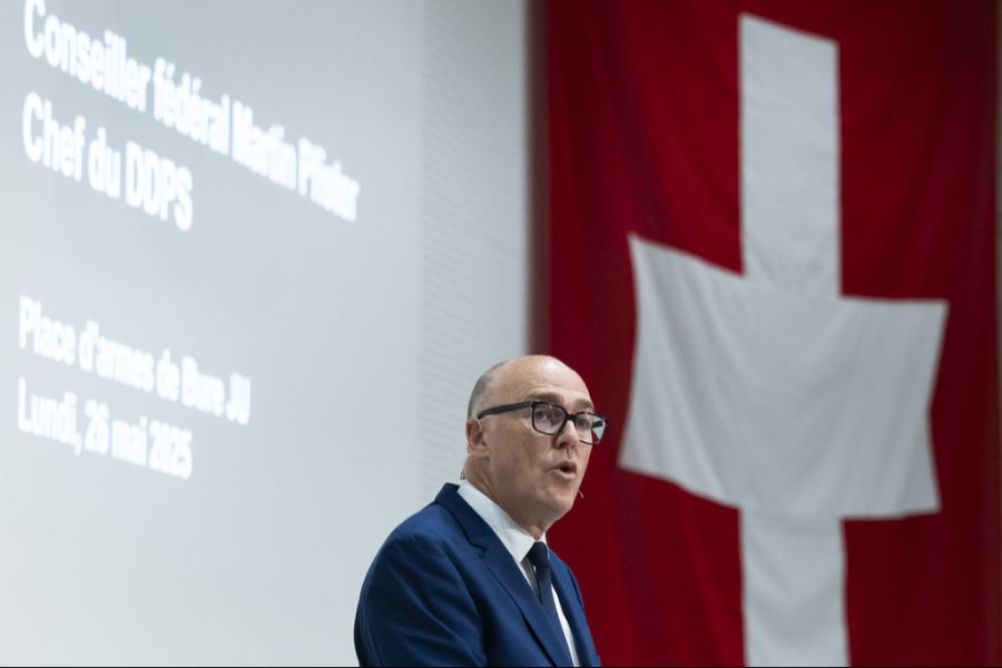 Bundesrat Martin Pfister ordnet nun externe Untersuchungen an. (Archiv)
