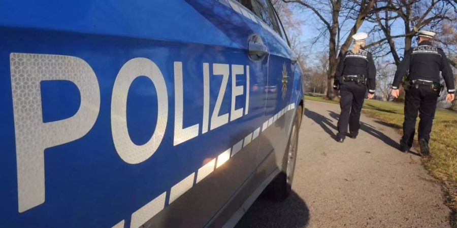 Seit Sonntagabend sucht die Polizei nach drei vermissten Kindern im Alter zwischen neun und zwölf Jahren. (Symbolbild)