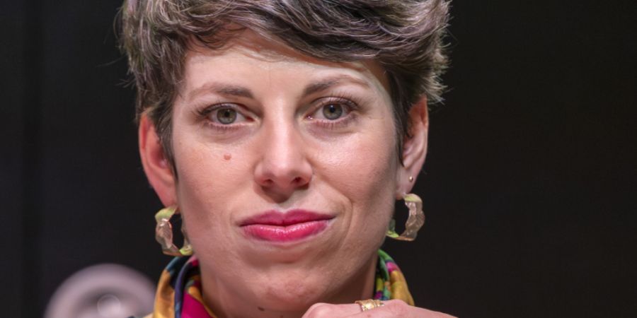Lisa Mazzone greift Bundesrat Albert Rösti wegen Klimapolitik an. (Archivbild)