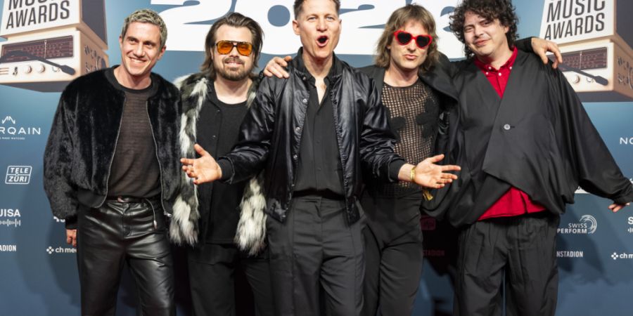 Hecht räumten an den Swiss Music Awards im März ab, wenige Monate später landen sie nun mit einem ausverkauften Letzigrund-Konzert ihren nächsten Erfolg. (KEYSTONE/Andreas Becker)