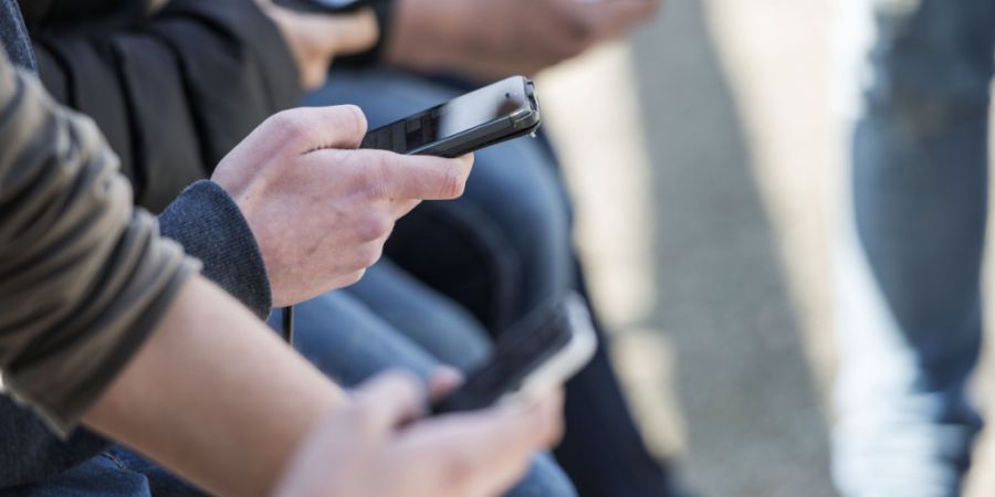 Digitale sexualisierte Gewalt hat unter Jugendlichen zugenommen. (Symbolbild)