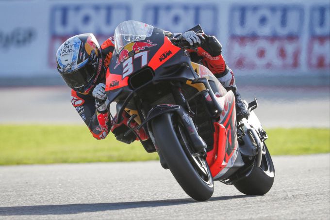 Pedro Acosta startet 2025 für das KTM-Werksteam in der MotoGP. Pedro Acosta KTM MotoGP