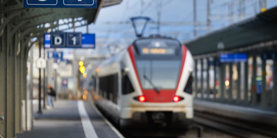 Am liebsten wäre ihnen, das Geld in den öffentlichen Verkehr zu investieren. (Symbolbild)