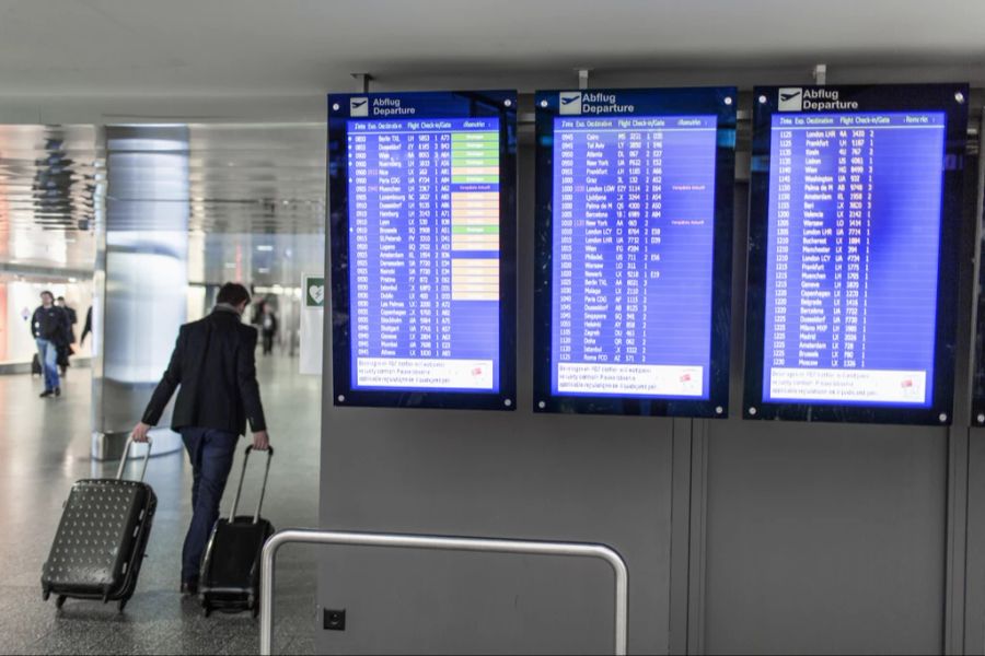 Wenn der Flug der Person, die man abholen will plötzlich Verspätung hat, kann es im Kurzzeitparking schnell teuer werden.