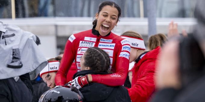 Jubel bei Melanie Hasler nach ihrem Auftritt in Winterberg. Melanie Hasler