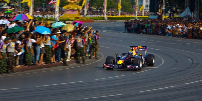 Red Bull organisierte in der Vergangenheit schon einen Showrun der Formel 1 in Bangkok. Formel 1 Thailand Bangkok