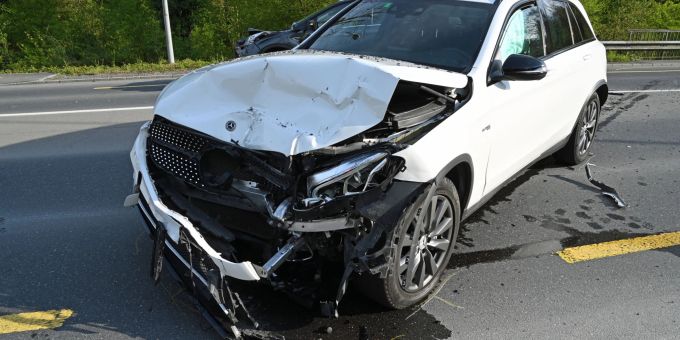 Littau LU - Drei Personen bei Auffahrunfall verletzt