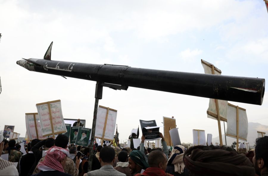 Die Huthi-Miliz hat Ziele in Israel angegriffen und ist dadurch in den Krieg eingetreten.