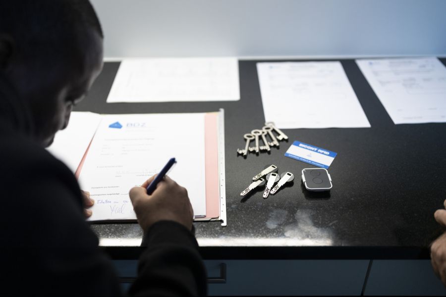 Mögliche Gründe sieht die Bank in der Unsicherheit vieler Mieter.