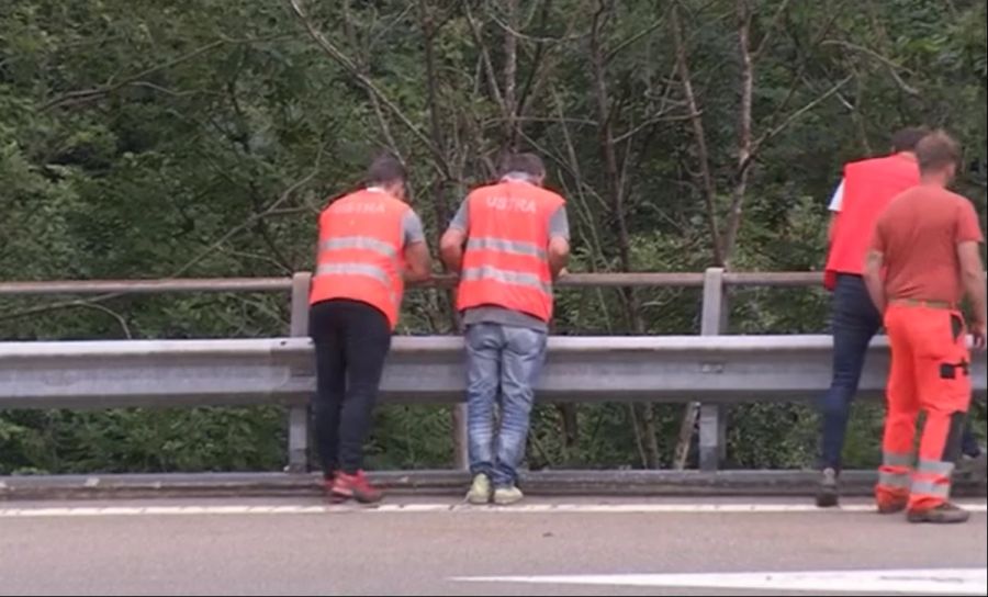 Ein Teil des Hügels könnte in den Fluss Moesa fallen.