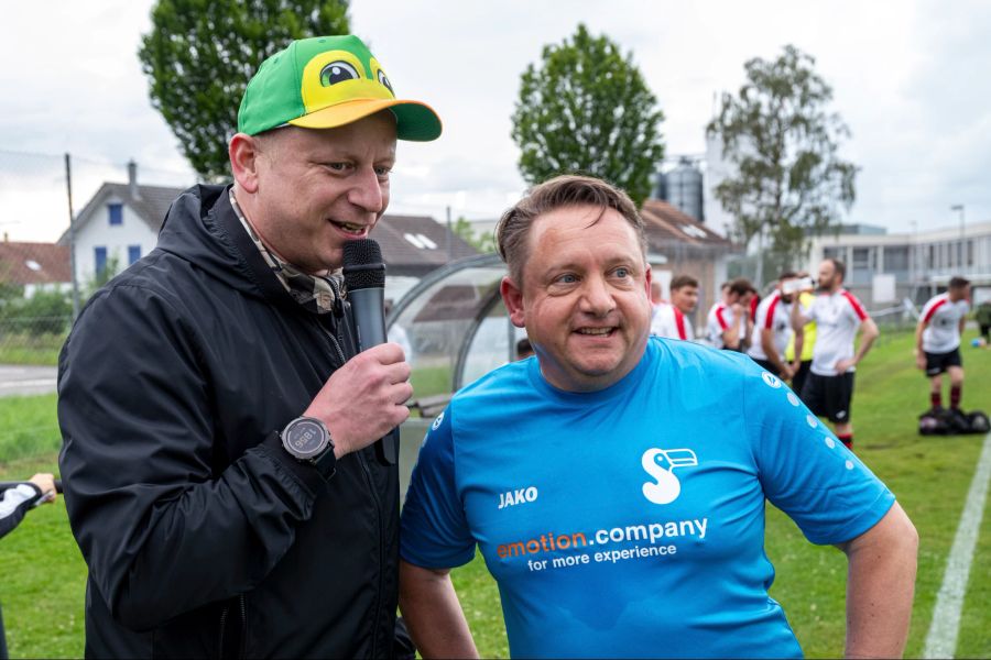 Urs Sahli (l) mit Centerleiter Einkaufscenter Shoppyland  Arvid Schneller (r).