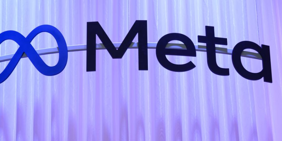 Der Skandal um Cambridge Analytica erschütterte einst das Vertrauen in Facebook. Im Nachgang führt der Fall nun zu einem neuen Urteil gegen den Meta-Konzern. (Archivbild)