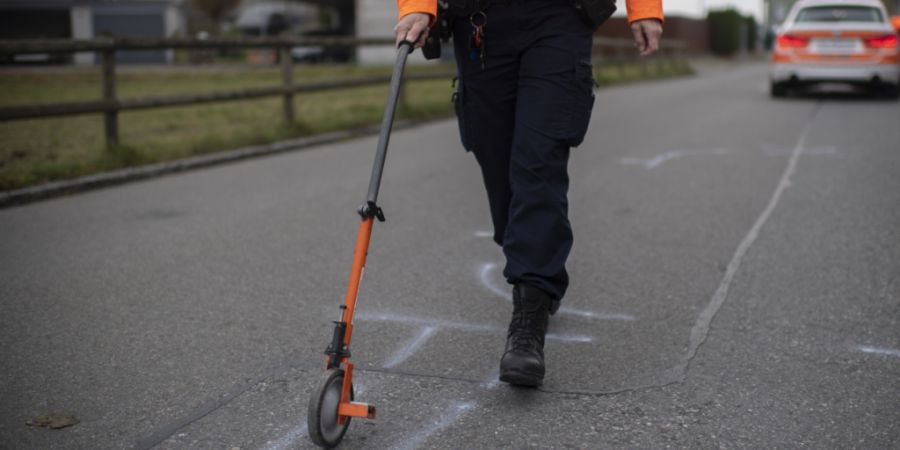 Der bei einem Velounfall verunfallte Mann erlag am Mittwoch seinen Verletzungen. (Symbolbild)