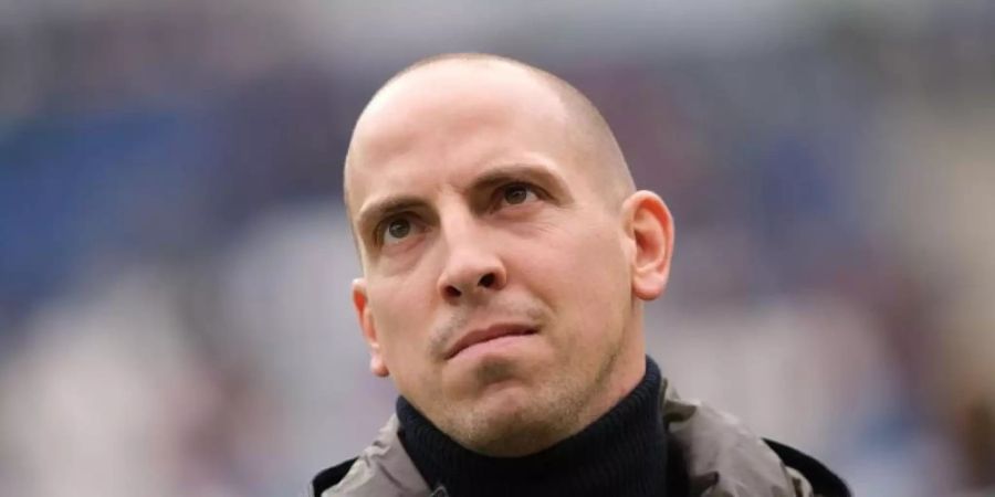 Konnte einen juristischen Teilerfolg verbuchen: Ex-96-Sportdirektor Jan Schlaudraff. Foto: Peter Steffen/dpa