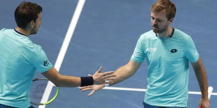 Haben das Halbfinale bei den ATP Finals verpasst: Kevin Krawietz (r) und Andreas Mies. Foto: Frank Augstein/AP/dpa