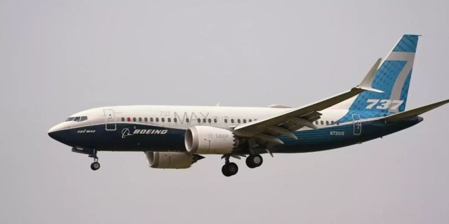 Trotz des Rekordverlusts gibt es für Boeing auch eine gute Nachricht: Der Unglücksjet 737 Max darf nach fast zwei Jahren Flugverbot wieder in Europa abheben. Foto: Elaine Thompson/AP/dpa