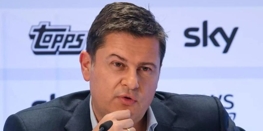 Kann sich eine Gehaltsobergrenze im Fussball vorstellen: DFL-Boss Christian Seifert. Foto: Arne Dedert/dpa