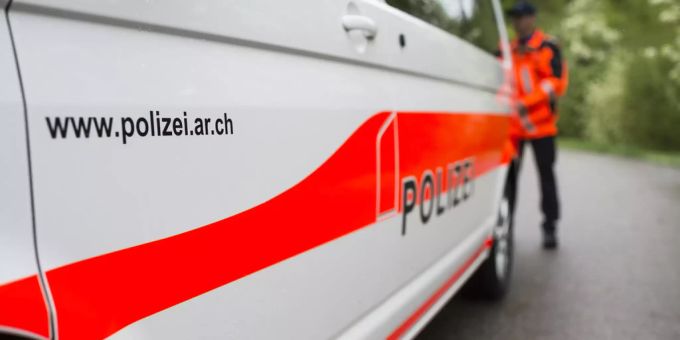 Ein Auto der Kantonspolizei Appenzell Ausserrhoden. kantonspolizei appenzell ausserrhoden